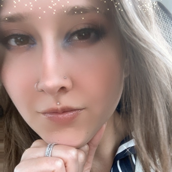 Meet your Posher, Savvy - Picture 4 of 7